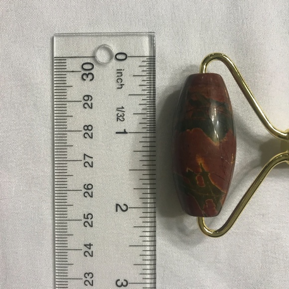Poppy Jasper Face Roller - Picture 4 of 4